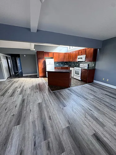 1418 Hertel Ave #2 Photo 1
