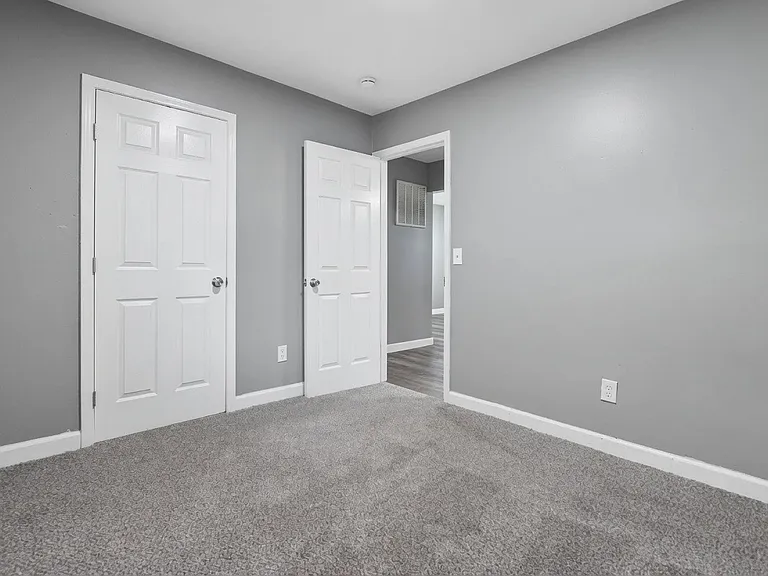 382 S Hague Ave #MAIN — Photo 6