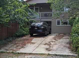 2133 N 115th St, Seattle, WA 98133