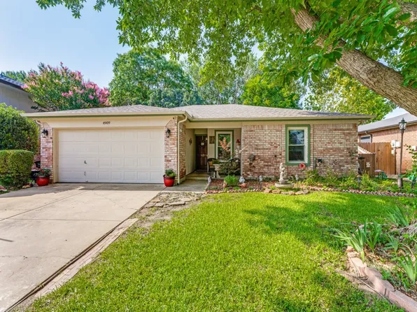 4909 Prairie Creek Trl, Fort Worth, TX 76179