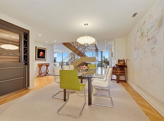 5th image of 2314 N Lincoln Park W #11S-12S