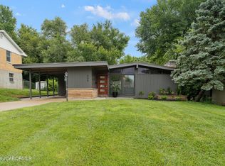408 Crest Dr, Jefferson City, MO 65109