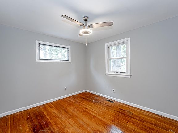 5th image of 400 Patrick Ave