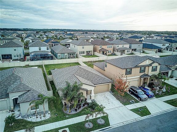 4th image of 9714 Sage Creek Dr