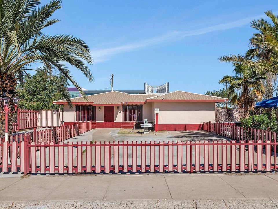 1st image of 2606 W Mariposa St