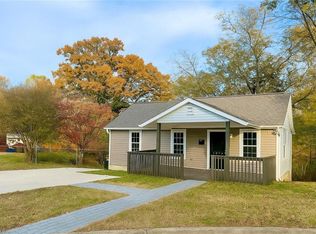1633 Emerald St, Winston Salem, NC 27105