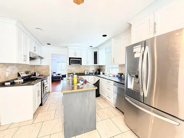 82XX 167a St #UPPER — Photo 6