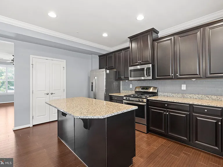 7965 Trailview Crossing Gln — Photo 9