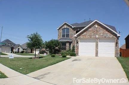 4th image of 2740 Meadow Lake Dr