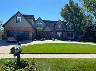 10407 Willow Ave, Mokena, IL 60448