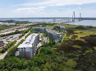 155 Wingo Way #422, Mount Pleasant, SC 29464