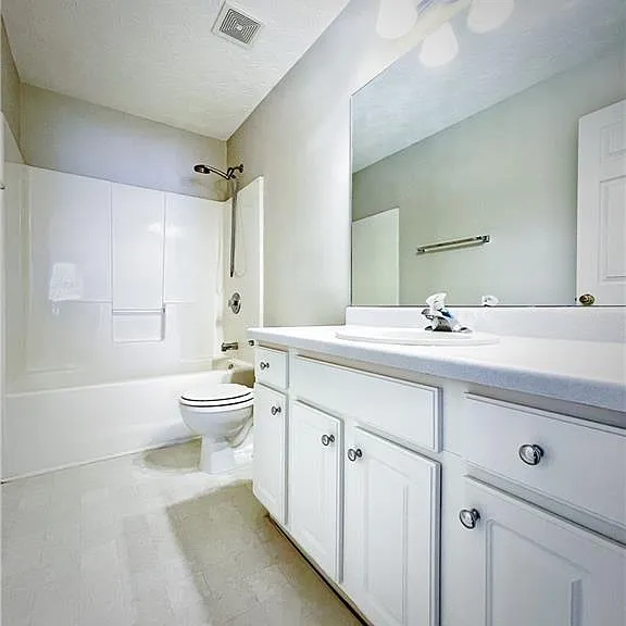 3368 Hill Pond Dr — Photo 22