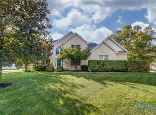 3202 Estuary Pl, Maumee, OH 43537