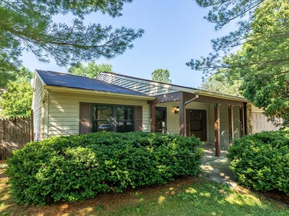 3815 W Woodmere Way, Bloomington, IN 47403
