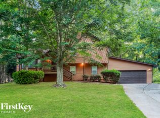 1489 Ashbrook Dr, Lawrenceville, GA 30043