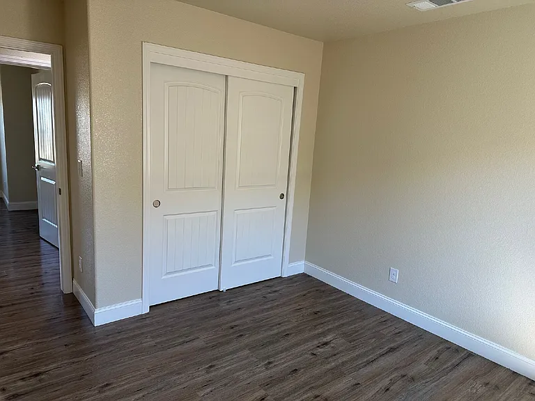 1338 Hermosa Dr — Photo 19