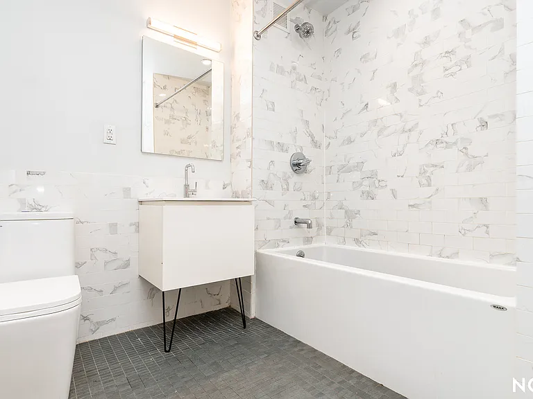 824 E New York Ave #601 — Photo 7