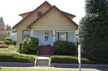 1st image of 205 G St SE