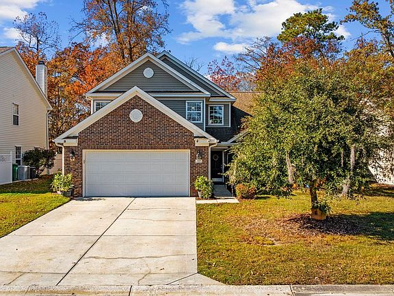 2nd image of 783 Riverward Dr.