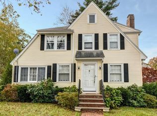 5 Governors Rd, Milton, MA 02186