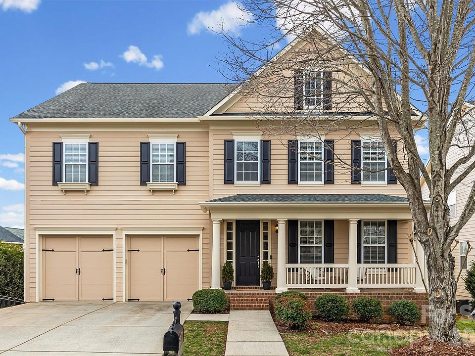 1st image of 13011 W Palermo Ct