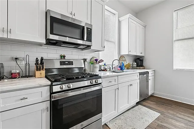 432 Delery St — Photo 3