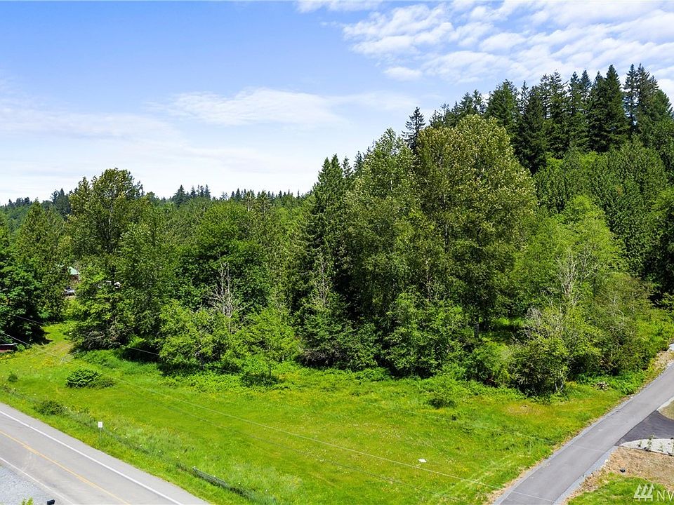 1st image of 3 147th Ave SE