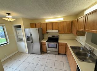 8041 Southgate Blvd APT H5, Pompano Beach, FL 33068