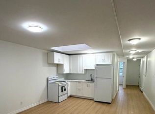 9 Eby St S #2, Kitchener, ON N2G 3K6