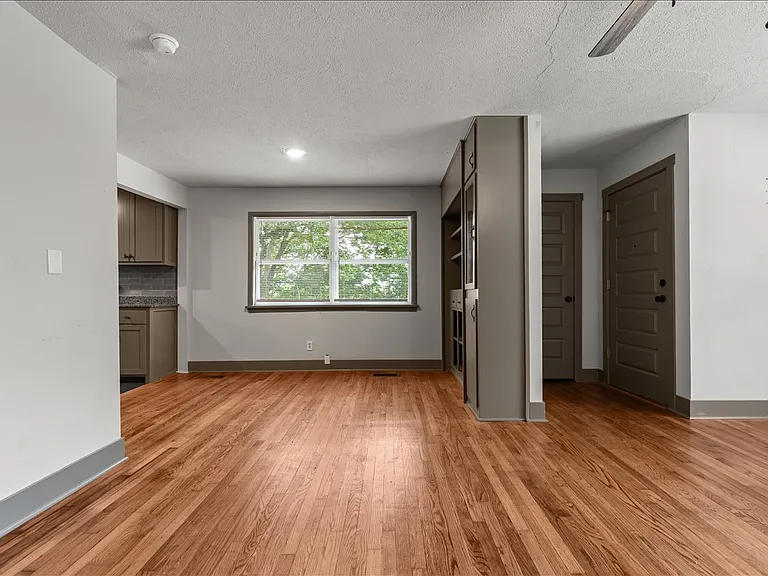 522 S Duncan Ave — Photo 25