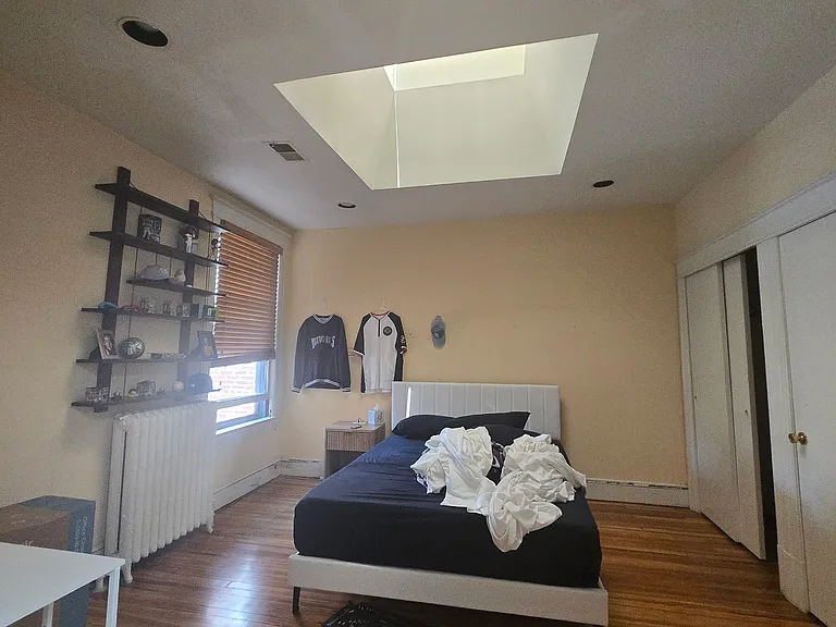 220 S Carolina Ave SE — Photo 2