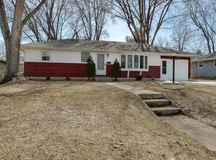 728 7th Ave E, Shakopee, MN 55379