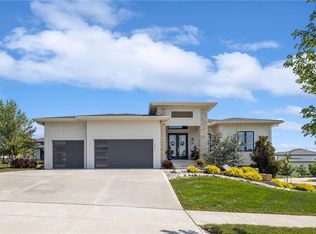 14919 Reinhardt St, Leawood, KS 66224
