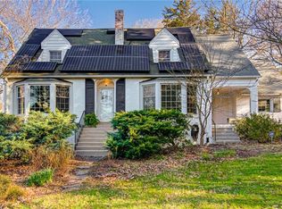 272 N Hawthorne Rd, Winston Salem, NC 27104