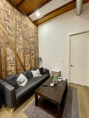 Rented by Oxford Property Group | media 13