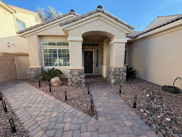 5791 Magini Ave — Photo 5