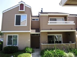 10371 E Briar Oaks Dr APT D, Stanton, CA 90680