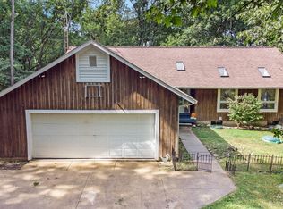 17485 Waterloo Rd, Chelsea, MI 48118