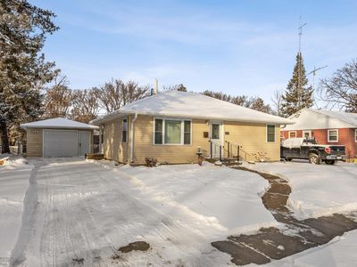 2102 Broadway N, Fargo, ND, 58102