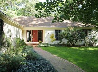 31 Perry Ln, Weston, MA 02493