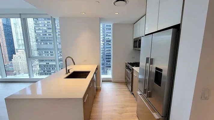 Rented by Algin Management | media 16