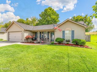 7527 Wheatmeadow Rd, Corryton, TN 37721