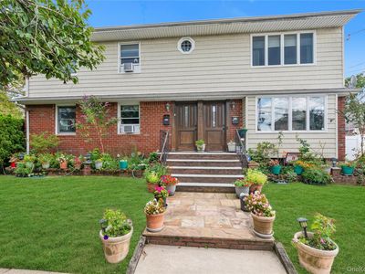41 Jackson Avenue, Mineola, NY, 11501