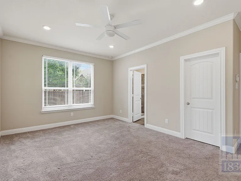 4906 Madrid Dr #T2 — Photo 15
