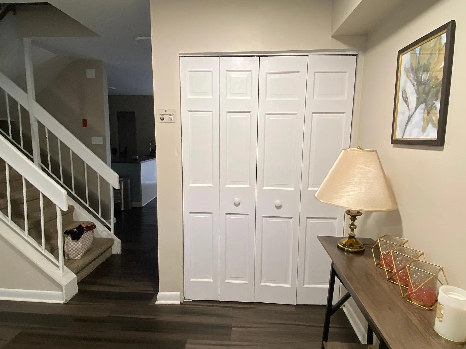 3 bed, 1.5 bath, 1125 sqft, $1,900 — Photo 2
