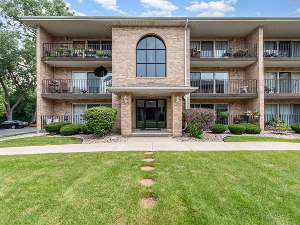 10238 Southwest Hwy APT 2C, Chicago Ridge, IL 60415