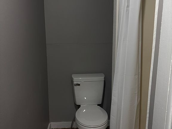 2nd image of 7 Lynn St APT 7