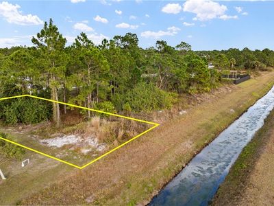 916 Danube St, Lehigh Acres, FL, 33974
