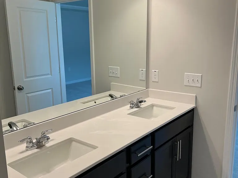 192 Tumbling Rock Way — Photo 26