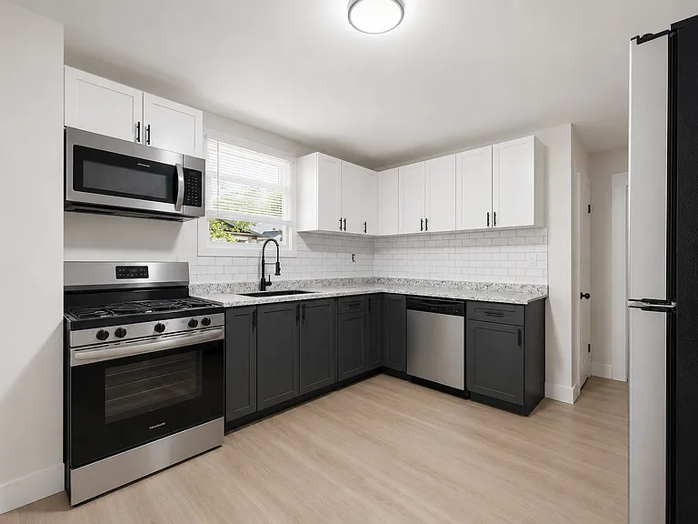 4029 Kingsbury Ave — Photo 12